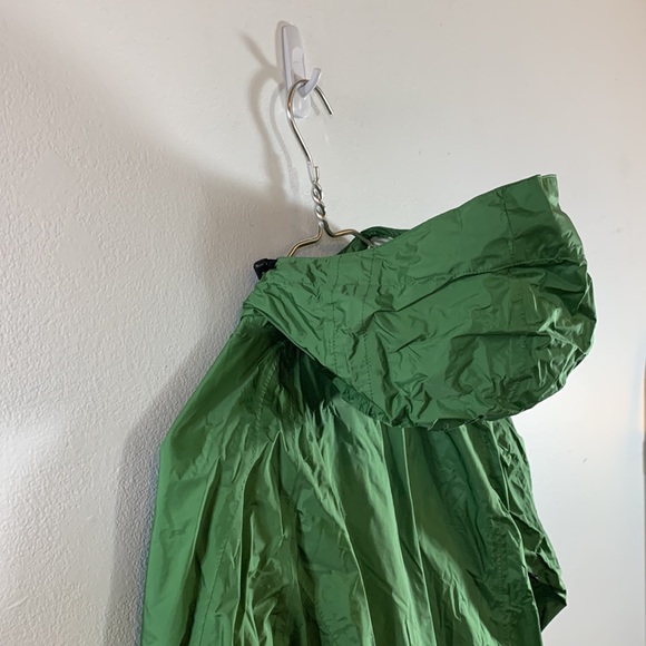 Like New Eastern Mountain Sports Spring Green System Three Raincoat - Picture 4 of 11